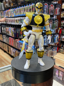 Super Megaforce Armored White Ranger (MMPR Power Rangers, Bandai) COMPLETE - Bitz & Buttons