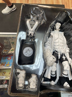 Hellboy Black & White Vinyl Statue (Dark Horse, Unbox Industries) COMPLETE - Bitz & Buttons