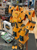 Autobot Ark WFC-K30 with DK-31 Upgrade Kit (Transformers War For Cybertron, Hasbro) **LOOSE** - Bitz & Buttons