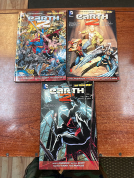 New 52 Earth 2 Vol. 1-3 -Robinson- TPB (DC Universe, Comics)