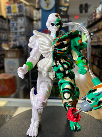 Rito Revolto Evil Space Aliens (Vintage MMPR Power Rangers, Bandai) COMPLETE - Bitz & Buttons