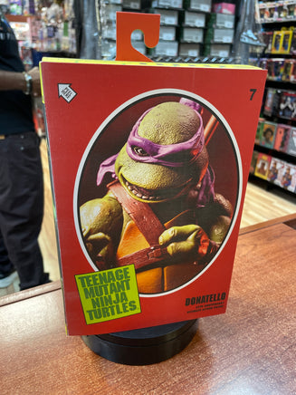 Ultimate Donatello -35th Anniversary- (Neca, TMNT) **SEALED** - Bitz & Buttons