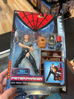 Peter Parker With Water Web Shooting Action Series 2 (Vintage Spider-Man, Toy Biz) SEALED