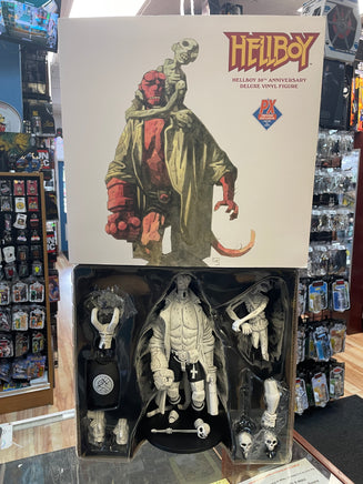 Hellboy Black & White Vinyl Statue (Dark Horse, Unbox Industries) COMPLETE - Bitz & Buttons