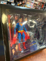 Superman vs Xenomorph Alien -SDCC- (NECA, Predator) **SEALED**