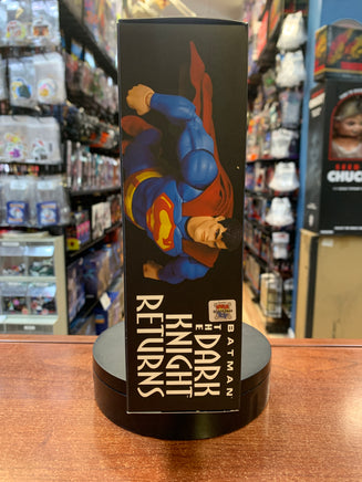 Dark Knight Returns Superman (DC Comics, Medicom Mafex) **COMPLETE** - Bitz & Buttons