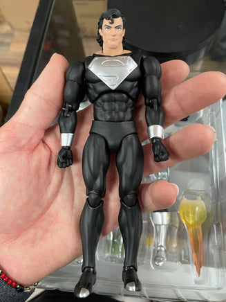 Return Of Superman NO. 150 (Medicom Mafex, DC Superman) INCOMPLETE - Bitz & Buttons