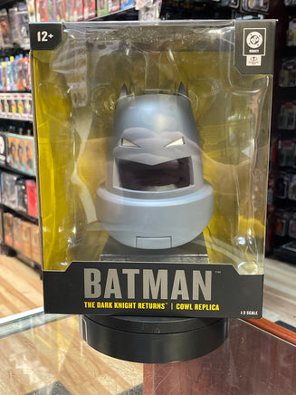 The Dark Knight Returns Cowl 1/3 Scale Replica (DC Batman, McFarlane) - Bitz & Buttons