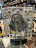 Batman Golden Age Caped Crusader One:12 Deluxe Edition (DC Comics, Mezco Toyz) COMPLETE