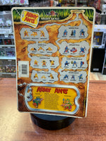 Flame Thrower Squad with Card Back 5422 (Vintage Army Ants, Hasbro) COMPLETE - Bitz & Buttons