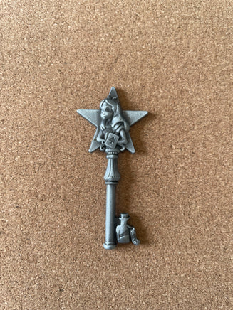 Alice Key (Walt Disney World, Pin Traders) - Bitz & Buttons
