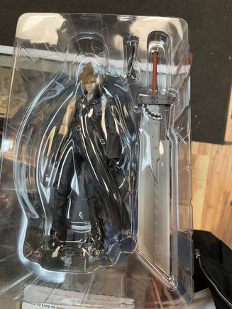 Cloud Strife No. 4 (Vintage Final Fantasy, Play Arts) **SEALED** - Bitz & Buttons