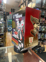 Jetfire Leader Class (Transformers Generations Thrilling 30, Hasbro) **SEALED** - Bitz & Buttons