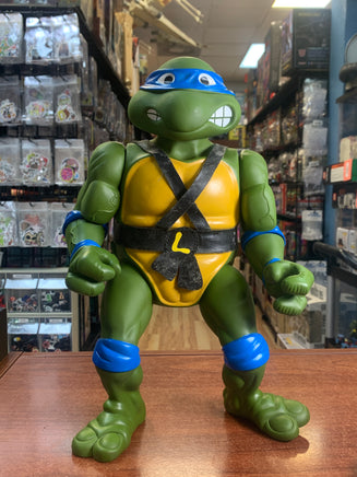 Leonardo Giant Vintage Ninja Turtles (Playmates,TMNT) **LOOSE** - Bitz & Buttons