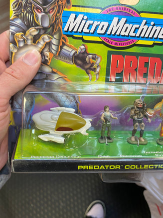 Spaceship Predator Guerrilla Truck Collection 3 (Vintage Micro Machines Galoob, Predator) SEALED - Bitz & Buttons