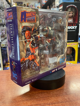 Deathstroke (Revoltech Amazing Yamaguchi, DC Comics) COMPLETE - Bitz & Buttons