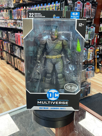 Armor Suit Batman CHASE(DC Multiverse, Mcfarlane) SEALED - Bitz & Buttons