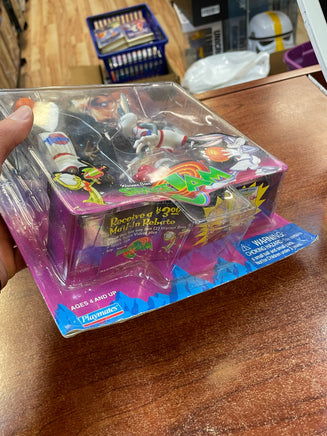 Michael Jordan & Bugs Bunny (Vintage Space Jam, Playmates) SEALED - Bitz & Buttons