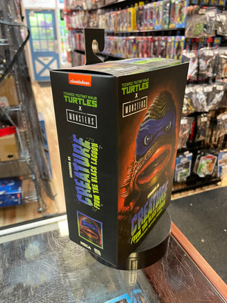 Ultimate Leonardo As Creature From The Black Lagoon -Universal Monsters- (Neca, TMNT) **SEALED** - Bitz & Buttons