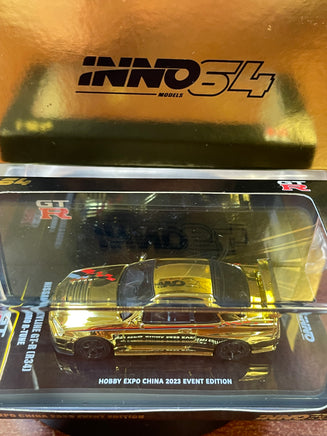 Nissan Skyline GT-R NISMO GOLD (Inno64, Diecast ) **EXCLUSIVE** - Bitz & Buttons