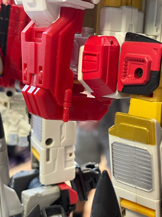 Superion with PC-03 Upgrade Kit (Takara Transformers, Unite Warriors) COMPLETE - Bitz & Buttons
