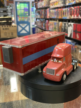 Oliver Lightload Hawler
(Pixar Cars, Mattel Diecast) **LOOSE** - Bitz & Buttons