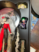 Harley Quinn Deluxe Edition (Mezco One:12, DC Comics) **COMPLETE**