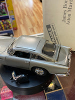 James Bond 007 Aston Martin DB5 1/24 Scale (Danbury Mint, Diecast) - Bitz & Buttons
