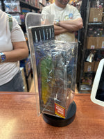 Gorilla Alien with Face Hugger (Aliens, NECA) **SEALED**