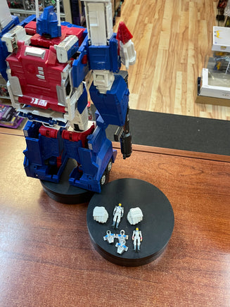 Ultra Magnus THF-04 MP-22 KO With Accessories (Transformers Masterpiece, IDW)THIRD PARTY - Bitz & Buttons