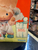 Apricot with Hopsalot (Vintage Strawberry Shortcake, Kenner) Open Box