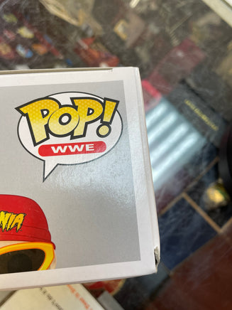 Hulk Hogan #11 (Funko Pop, WWE) SHOP EXCLUSIVE - Bitz & Buttons