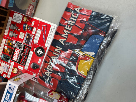 Captain America Civil War Box (Funko Pop! Collector Corps, Marvel) - Bitz & Buttons