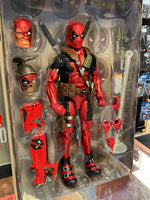 Red Suit Deadpool -Deluxe- (Marvel Legends, Hasbro) **Complete**