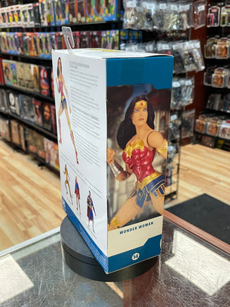 Wonder Woman (DC Essentials, DC Collectibles) SEALED - Bitz & Buttons