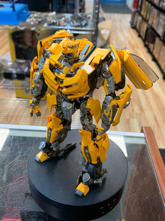 Bumblebee MPM-3 (Transformers Masterpiece, Takara) - Bitz & Buttons
