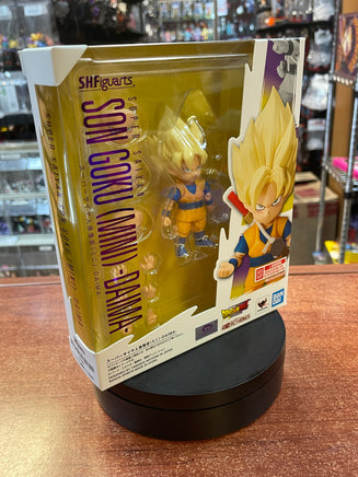 Super Saiyan Son Goku Mini (Bandai SH Figuarts, Dragon Ball Daima) COMPLETE (Copy) - Bitz & Buttons