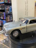 James Bond 007 Aston Martin DB5 1/24 Scale (Danbury Mint, Diecast) - Bitz & Buttons