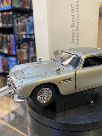 James Bond 007 Aston Martin DB5 1/24 Scale (Danbury Mint, Diecast) - Bitz & Buttons