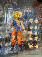 Super Saiyan Son Goku Awakening (Dragon Ball Z, Bandai SH Figuarts) **COMPLETE**