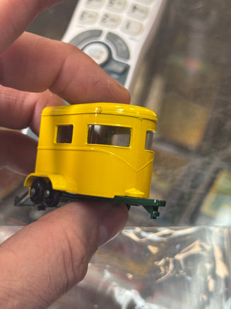 Yellow Pony Trailer with Horses Diecast (Vintage Matchbox, Lesney) - Bitz & Buttons