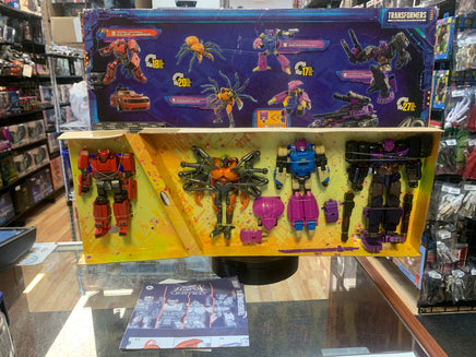 Cliffjumper VS Tarantulas, Squeezeplay, Tarn 4 Pack (Transformers Legacy United 40th Anniversary, Hasbro) NEW/OPEN BOX - Bitz & Buttons