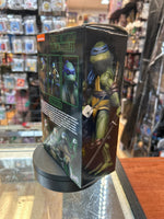 Leonardo -GameStop- (TMNT Ninja Turtles, NECA) **SEALED**