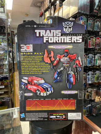 Orion Pax Deluxe Class (Transformers Generations Thrilling 30, Hasbro) - Bitz & Buttons
