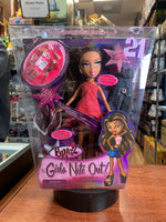 Sasha Girls Night Out 21st Birthday (Bratz, MGA Entertainment) NEW