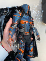 Deathstroke 1/6 Scale VGM030 (DC Batman Arkham Origins, Hot Toys) COMPLETE - Bitz & Buttons