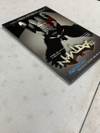 Batman The City Of Owls Volume 2 (DC Comics Trade TPB, Batman) - Bitz & Buttons