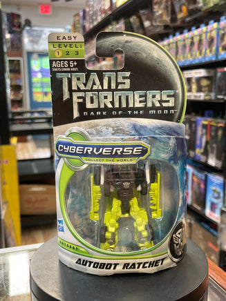 Ratchet Core Class (Transformers Cyberverse DOTM, Hasbro) **SEALED** - Bitz & Buttons