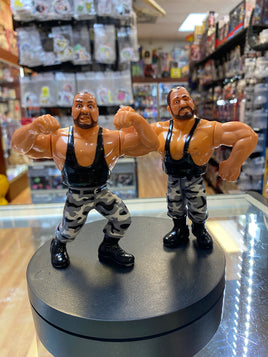 Luke & Butch The Bushwackers (Vintage WWF WWE, Hasbro) - Bitz & Buttons