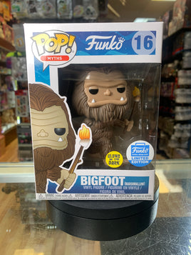 Bigfoot with Marshmallow  #16 (Funko Pop, Myths)